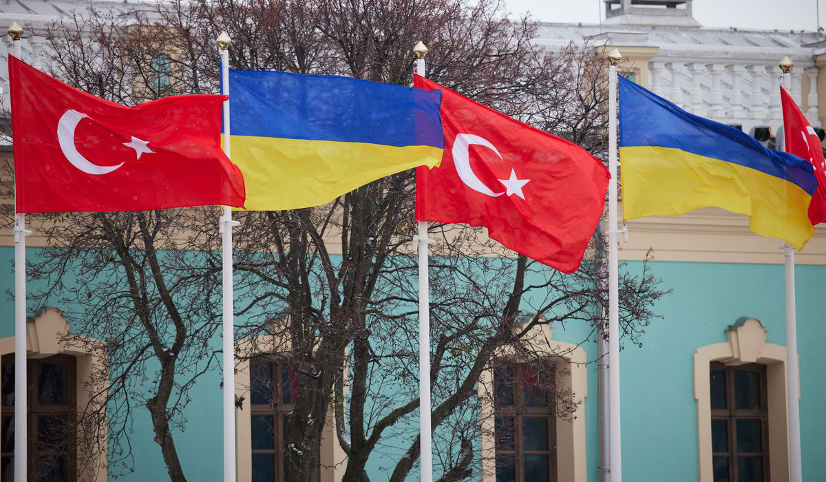 Turkish and Ukrainian flags